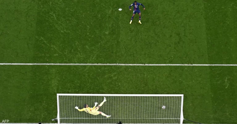 سان جيرمان يساوي إنجاز برشلونة القياسي في دوري الأبطال الأوروبي سان جيرمان يعادل رقم برشلونة القياسي في دوري الأبطال