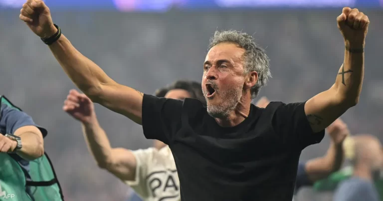 إنريكي يعزز فرص سان جرمان في دوري الأبطال بعد تصريحات حكيمي المهمة حكيمي يكشف دور إنريكي في احتفاظ سان جرمان بلقب دوري أبطال أوروبا