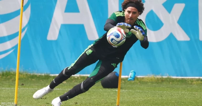 الحارس الأسطورة يشارك في المونديال السادس وتأثيره على المنتخب الوطني رسميا.. "الحارس الأسطورة" يخوض المونديال السادس