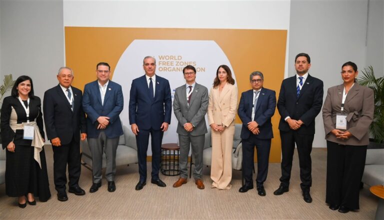 استثمارات موانئ دبي العالمية تصل إلى 100 مليون دولار في الدومينيكان موانئ دبي العالمية تضخ 100مليون دولار استثمارات في الدومينيكان