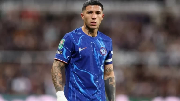 تشيلسي يسعى لتفعيل صفقة فالفيردي بـ20 مليون يورو مقابل فرنانديز! تشيلسي يطلب فالفيردي و20 مليون يورو مقابل إنزو فرنانديز