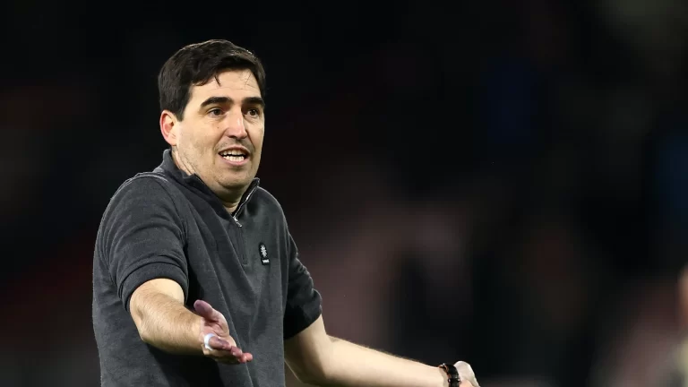 إيراولا: هل يصبح الخليفة المنتظر لكلوب في قيادة ليفربول؟ FBL-NED-EREDIVISIE-PSV-ROTTERDAM