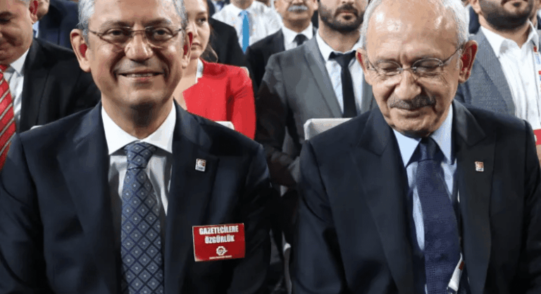 حزب الشعب الجمهوري يواجه أزمة عميقة: صراع داخلي أم استراتيجية سياسية؟ أزمة حزب الشعب الجمهوري.. صراع داخلي أم هندسة سياسية؟