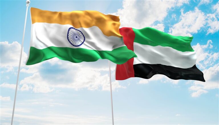 الإمارات تعبر عن تضامنها مع الهند وتقدم تعازيها لضحايا حريق الفندق الإمارات تتضامن مع الهند وتعزي في ضحايا حريق فندق