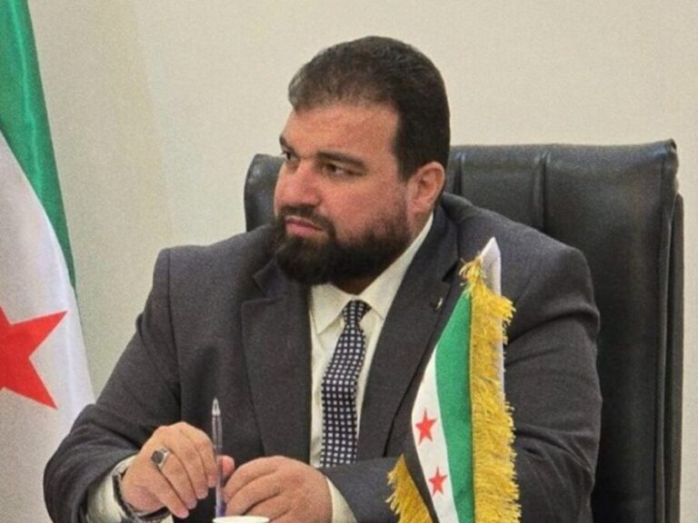 محافظ السويداء يؤكد تنسيقاً مع الحكومة لضمان حقوق الطلاب التعليم. محافظ السويداء: نعمل على التنسيق مع الجهات الحكومية لضمان وصول الطلاب