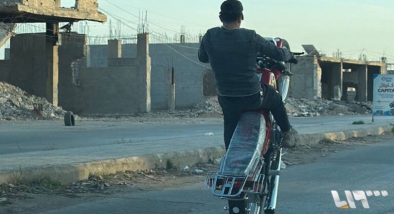قرار يحظر تجوال الدراجات النارية في محافظة الحسكة ويصادر المخالف منها