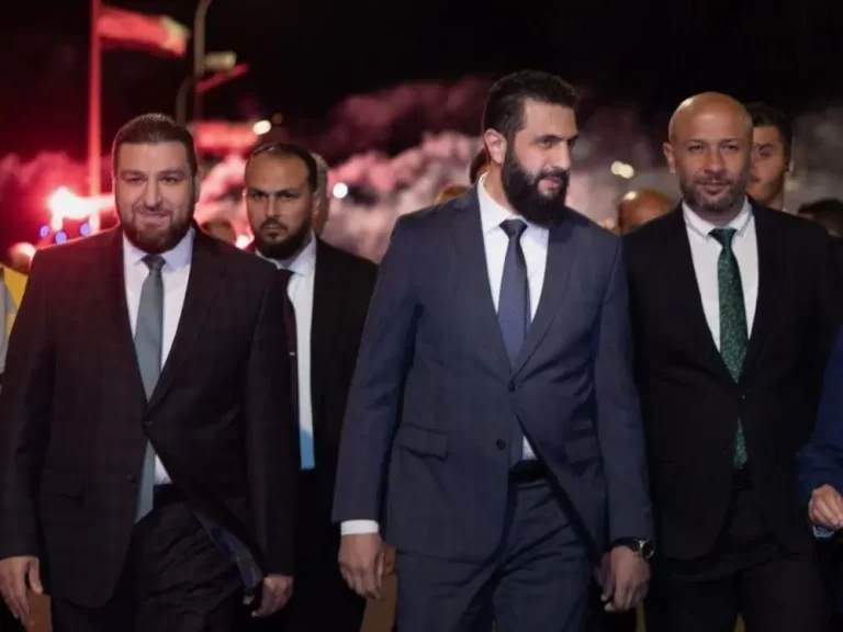 وزير الطوارئ عقب افتتاح جسر الرستن: السوريون قادرون على إعادة بناء وطنهم رغم التحديات