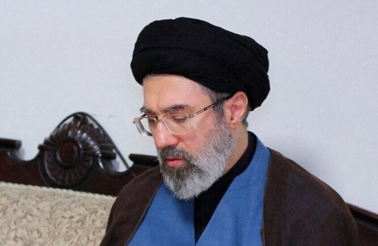 عراقجي يرد على ترامب حول لقاء المرشد الإيراني مجتبى خامنئي