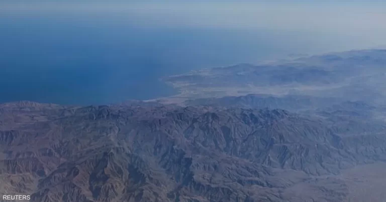 مسيّرات إيرانية فوق هرمز.. والقوات الأميركية تعلن إسقاط 3 منها.