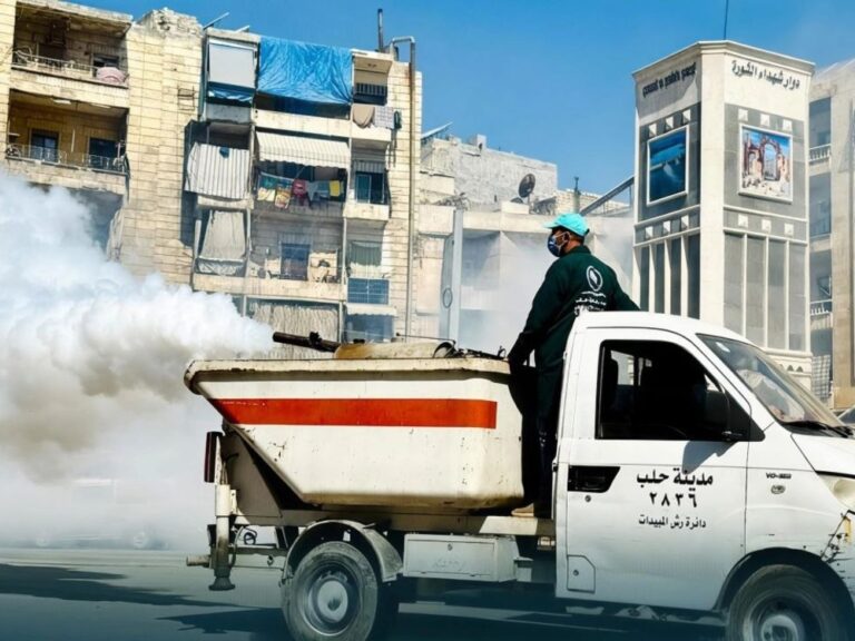 حماة تطلق خطة شاملة لمكافحة انتشار الليشمانيا وتحسين الصحة العامة حلب.. انطلاق حملة "معاً لمكافحة الليشمانيا" في مختلف مناطق المحافظة