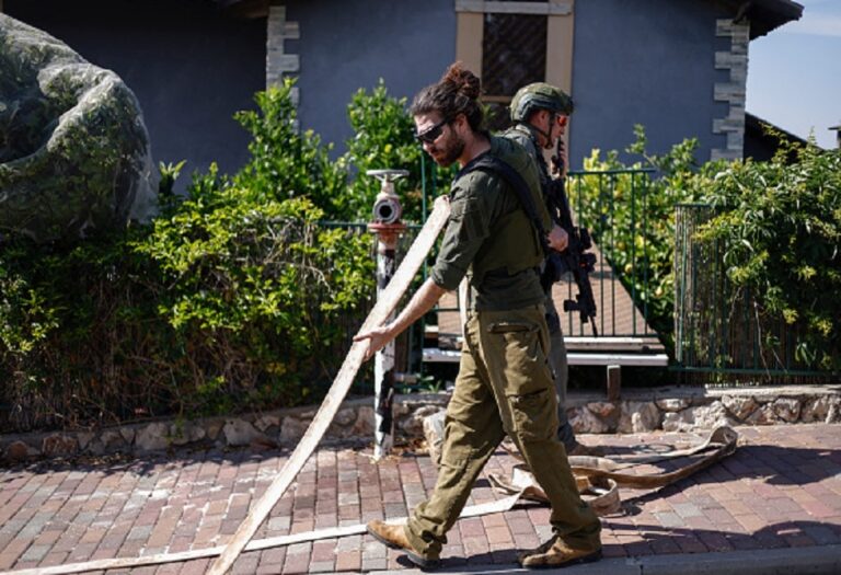 تصاعد التوتر: الجيش الإسرائيلي يعترض صاروخين من “حزب الله” في الشمال الجيش الإسرائيلي: التصدي لصاروخين أطلقهما "حزب الله"