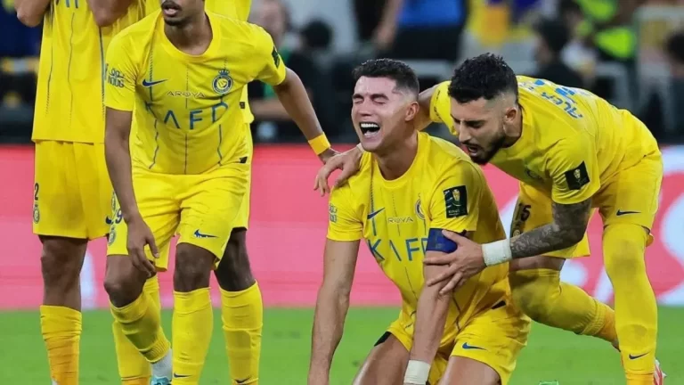 ماذا تخفي مواجهات الهلال مع رونالدو؟ تصريحات تقلب الموازين! تصريحات مثيرة حول مواجهات الهلال ورونالدو.. ماذا يحدث؟