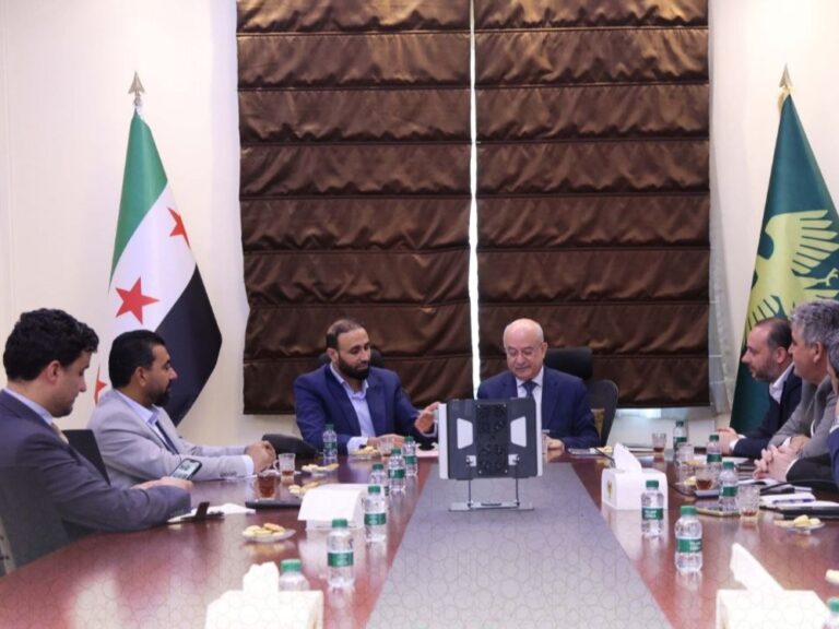 خطة تتجاوز 37 مليون دولار لإحياء طرق وجسور دير الزور ومقترح لإنشاء جسور حديثة