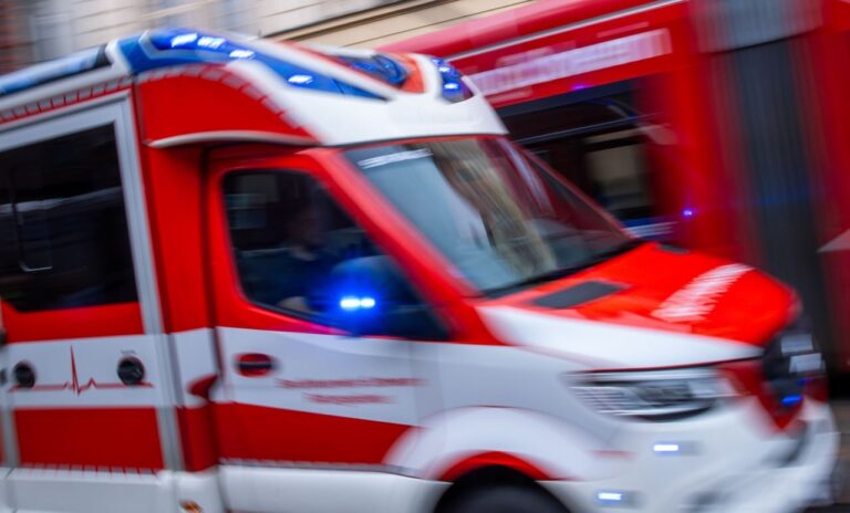 هجوم بالطائرات المسيّرة يستهدف خط موسكو-القرم ويسفر عن مقتل شخص وإصابة آخر مقتل شخص وإصابة سائق قطار في هجوم بمسيرة على خط موسكو-القرم