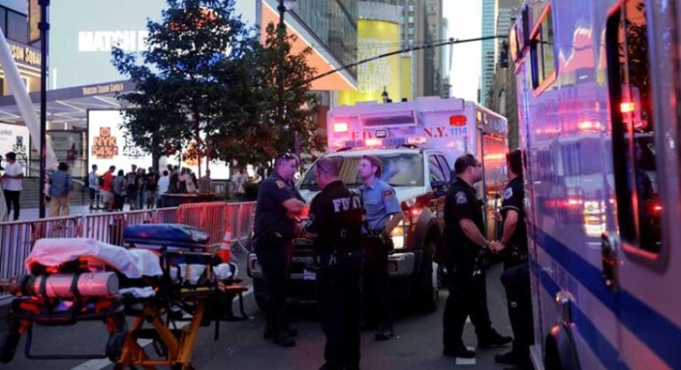 إصابة ستة أشخاص من جراء حادثة طعن بمحطة بنسلفانيا في نيويورك