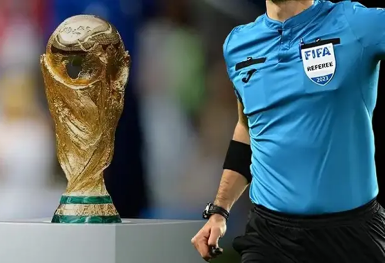 حكم دولي عربي يواجه حظر دخول أمريكا لقيادة مباريات كأس العالم منع حكم دولي عربي من دخول الولايات المتحدة لإدارة مباريات كأس العالم