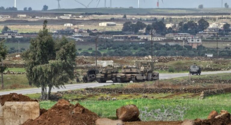 الإفراج عن شاب سوري اعتقله الاحتلال الإسرائيلي في ريف القنيطرة الاحتلال الإسرائيلي يفرج عن شاب اعتقله في ريف القنيطرة