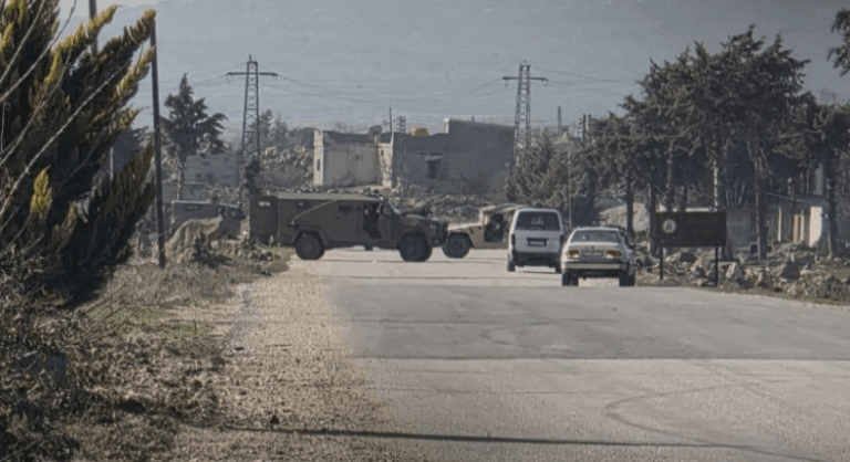 اعتداءات قوات الاحتلال الإسرائيلي على شابين في ريف القنيطرة تتصاعد قوات الاحتلال الإسرائيلي تعتدي على شابين في صيدا الحانوت بريف القنيطرة
