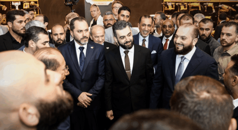 معرض “بيلدكس 2026” في دمشق يجذب 710 شركات من 51 دولة 710 شركات من 51 دولة.. انطلاق معرض "بيلدكس 2026" في دمشق