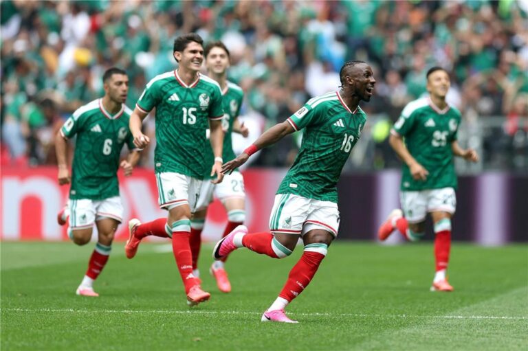 فيديو | كينيونيس يسجل هدف المكسيك الأول أمام جنوب إفريقيا