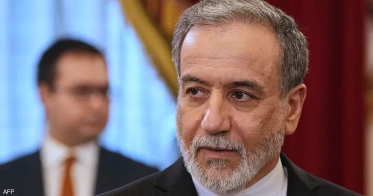 إيران تواجه تحديات جديدة في تخصيب اليورانيوم بعد تصريحات عراقجي عراقجي: الطريقة الوحيدة للتعامل مع اليوارنيوم عالي التخصيب هي تخفيفه داخل إيران