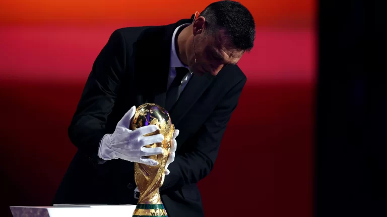 ترتيب مجموعات كأس العالم 2026: كيف ستؤثر النتائج على مستقبل الفرق؟ main-background
