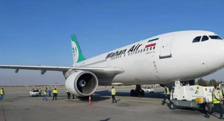 تصريحات متضاربة في إيران بشأن إلغاء رحلات جوية