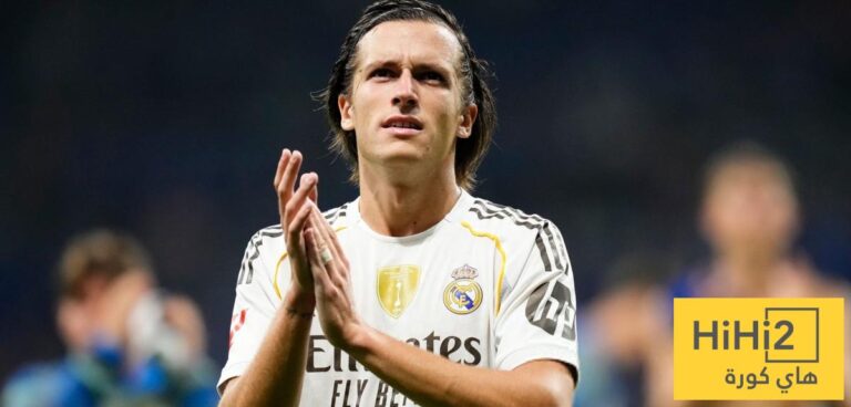 كاريراس يكشف موقفه من صفقة ريال مدريد لضم كوكوريلا في مفاجأة مدوية موقف ألفارو كاريراس من تعاقد الريال مدريد كوكوريلا