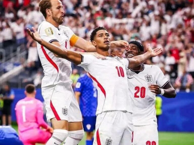 إنكلترا تتألق وتفوز 4-2 على كرواتيا وتتصدر مجموعتها في المباريات إنكلترا تتصدر مجموعتها بالفوز على كرواتيا (4-2)