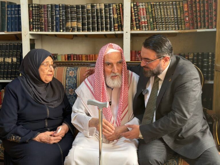 وزير العدل يؤكد قرب تحقيق العدالة في قضية الدكتورة رانيا العباسي وزير العدل يؤكد لوالد الدكتورة رانيا العباسي: العدالة ستأخذ مجراها قريباً