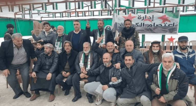 حلب وإدلب تشهدان لقاءات حكومية لمواجهة مطالب المحاسبة المتزايدة مع اتساع مطالب المحاسبة.. لقاءات حكومية في حلب وإدلب لاحتواء الشارع