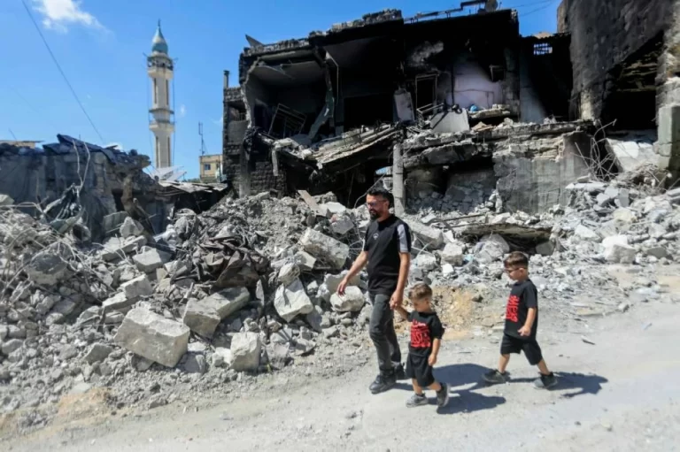 واشنطن تعلن عن اتفاق بين إسرائيل و«حزب الله» لوقف النار ابتداءً من اليوم واشنطن: اتفاق إسرائيل و«حزب الله» على وقف النار بداية من اليوم