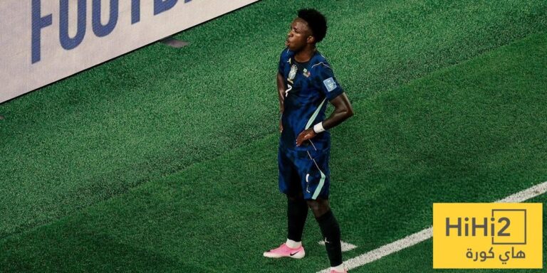 فينيسيوس يقود ريال مدريد للقمة في كأس العالم!