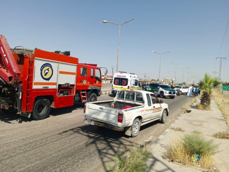 الدفاع المدني يتعامل مع 18 حادث سير و235 حريقاً في جميع أنحاء البلاد الدفاع المدني يستجيب لـ18 حادث سير و235 حريقاً في عموم البلاد