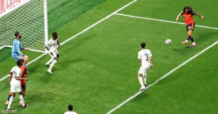 إسبانيا تحقق فوزاً كاسحاً على السعودية برباعية نظيفة في مباراة ودية إسبانيا تتخطى السعودية برباعية نظيفة