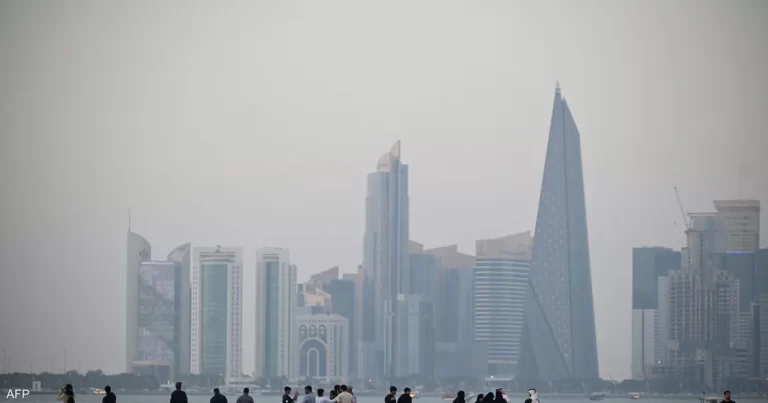 قطر تسجل 54 مصاباً و18 مفقوداً نتيجة انفجار في مصنع برأس لفان قطر: 54 مصابا و18 مفقودا بانفجار مصنع في رأس لفان