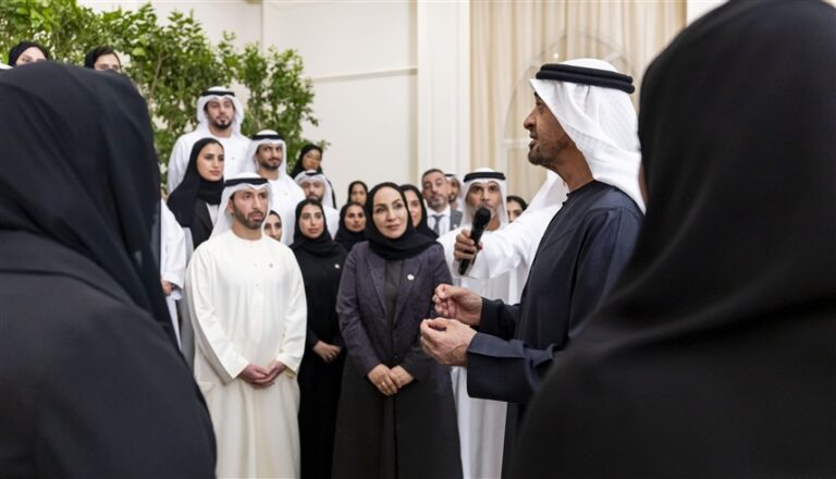 محمد بن زايد: تعزيز القطاع الصناعي وتطويره في قلب الرؤية المستقبلية للإمارات