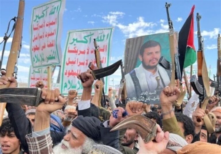 اليمن يغير معادلة الصراع من صنعاء إلى باب المندب وتأثيراته الإقليمية من صنعاء إلى باب المندب .. اليمن يغير المعادلة