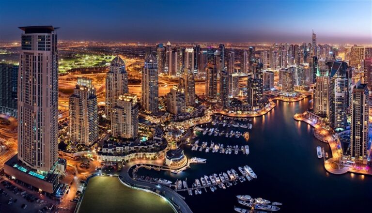 المكاتب العائلية.. كيف أصبحت الإمارات وجهة عالمية للثروات الخاصة؟