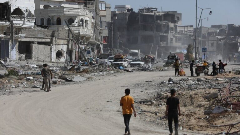 مصر تدعو إلى تحرك دولي مكثف لاستكمال خطة ترامب بشأن غزة
