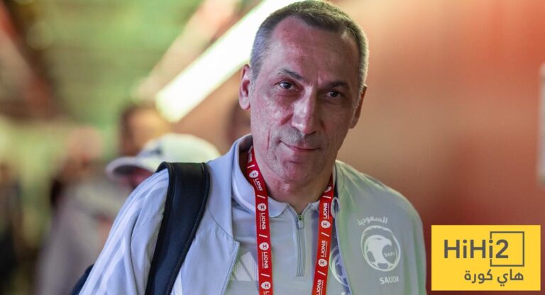 أمام الرأس الأخضر .. دونيس يعيد أحد أبرز نجوم المنتخب !