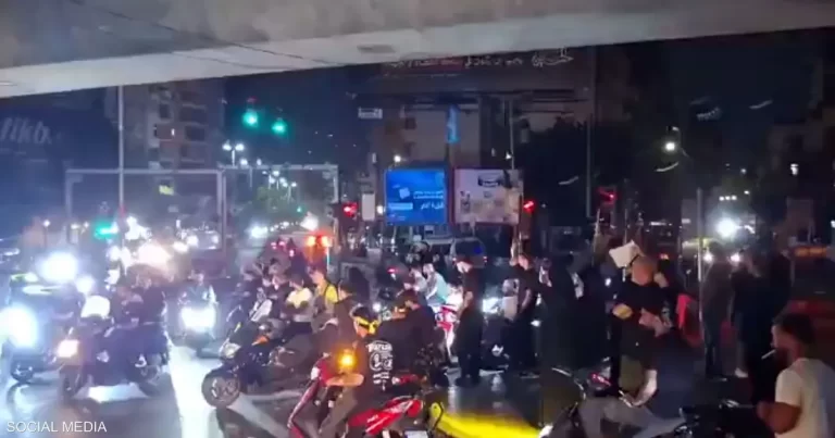 مناصرون لحزب الله يتظاهرون في بيروت ضد الاتفاق مع إسرائيل