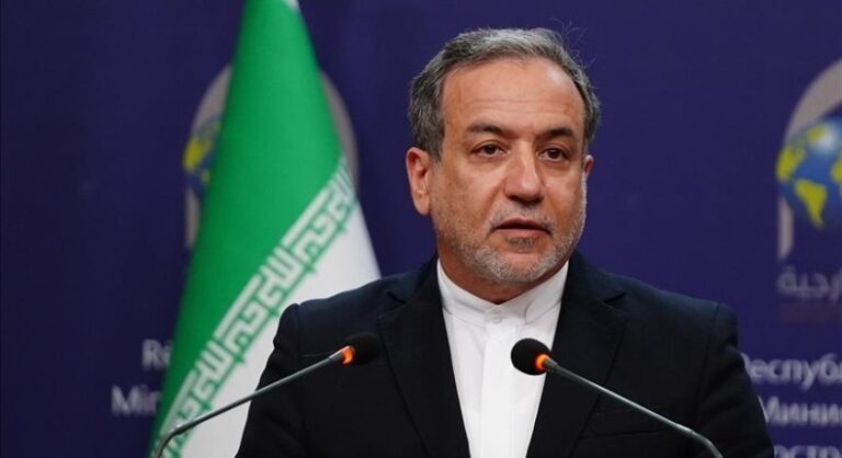 إيران تنسق مع العراق لإقامة مراسم تشييع خامنئي في النجف وكربلاء