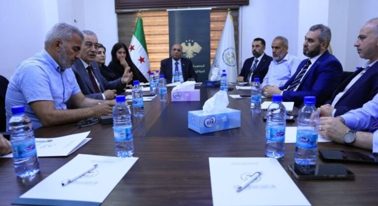 هيئة العدالة الانتقالية تناقش مشروع قانونها مع أعضاء في مجلس الشعب