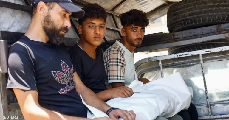 غارة إسرائيلية على غزة تسفر عن مقتل ثلاثة فلسطينيين بينهم طفل