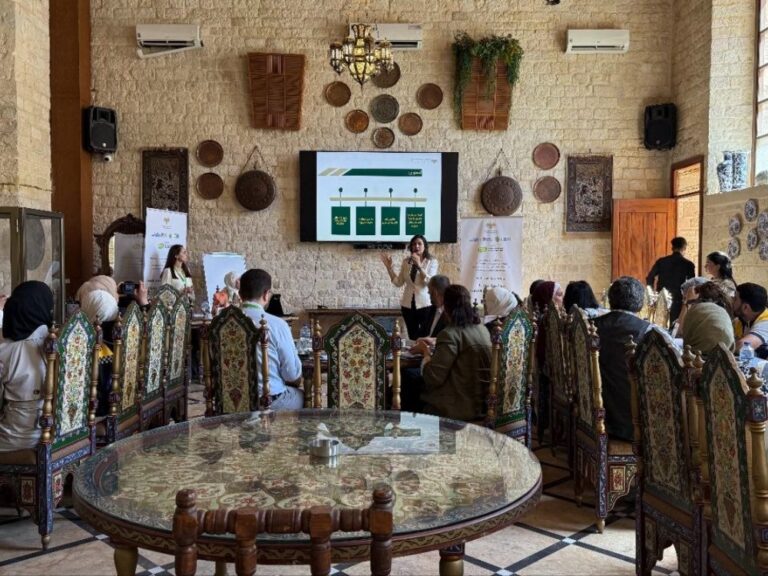 وزارة الطوارئ بحلب تنظم ورشة عمل حول دور النساء والفتيات في مواجهة الكوارث وزارة الطوارئ بحلب تنظم ورشة عمل حول دور النساء والفتيات في مواجهة الكوارث