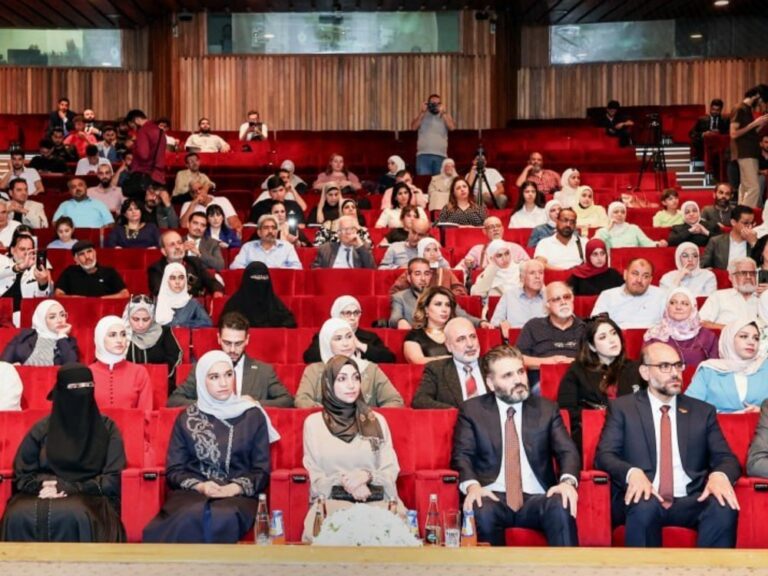 المكتبة الوطنية بدمشق تحتفل بأمسية شعرية بمشاركة شاعرات وحضور عقيلة الرئيس