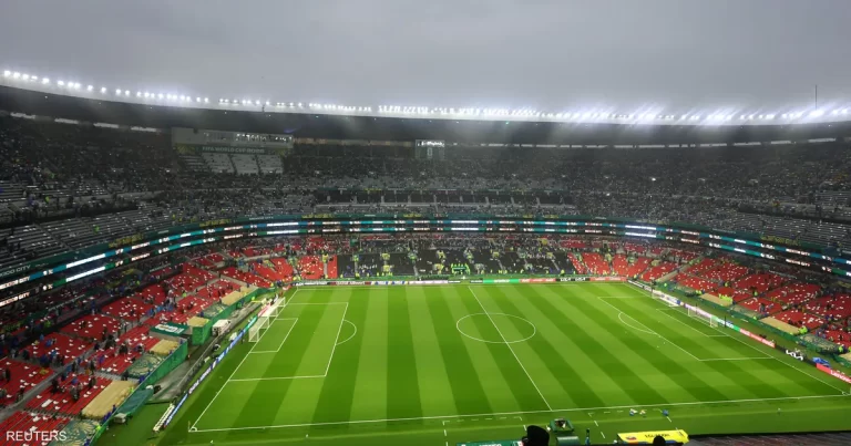 سوء الأحوال الجوية يؤجّل انطلاق مباراة المكسيك والإكوادور في مونديال 2026