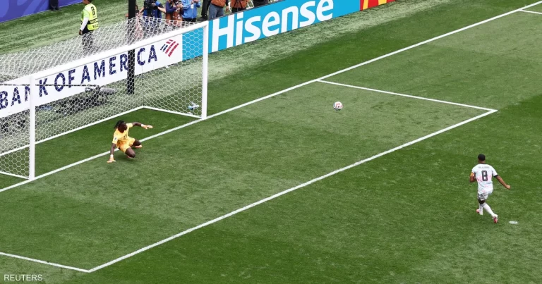 بلجيكا تقلب تأخرها وتطيح بالسنغال من كأس العالم بفوز مثير 3-2