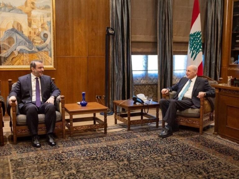 الشيباني يلتقي رئيس الحكومة اللبنانية ورئيس مجلس النواب خلال زيارته إلى بيروت الشيباني يلتقي رئيس الحكومة اللبنانية ورئيس مجلس النواب خلال زيارته إلى بيروت